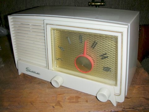 Silvertone 323 Simpson's Sears 323