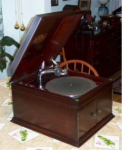 Victor Victrola IX 